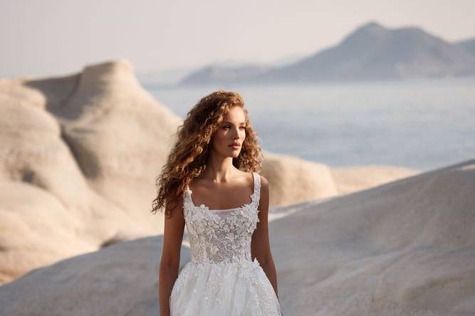 Atelier The Woman in White