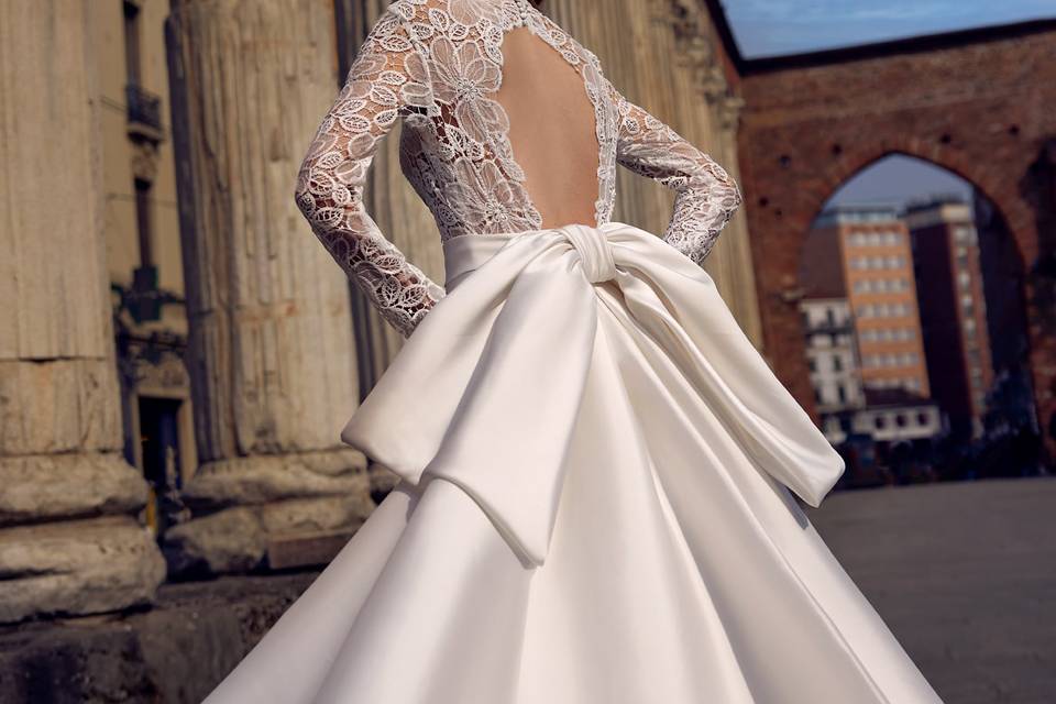 Atelier The Woman in White