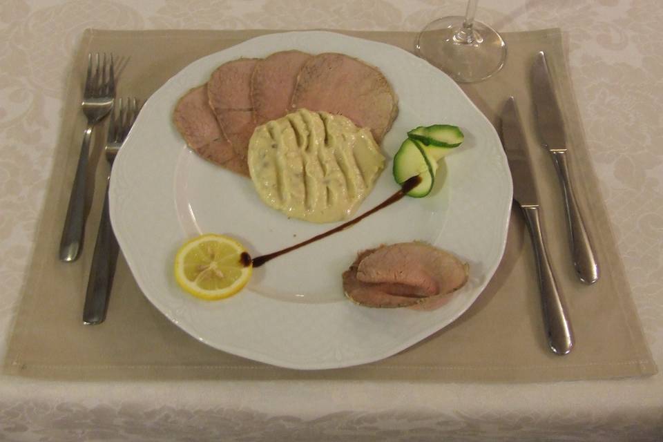 Vitello tonnato tradizionale