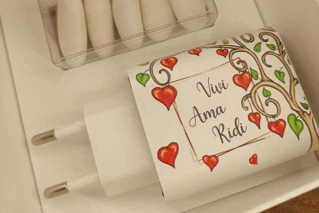 Vivi, ama, ridi