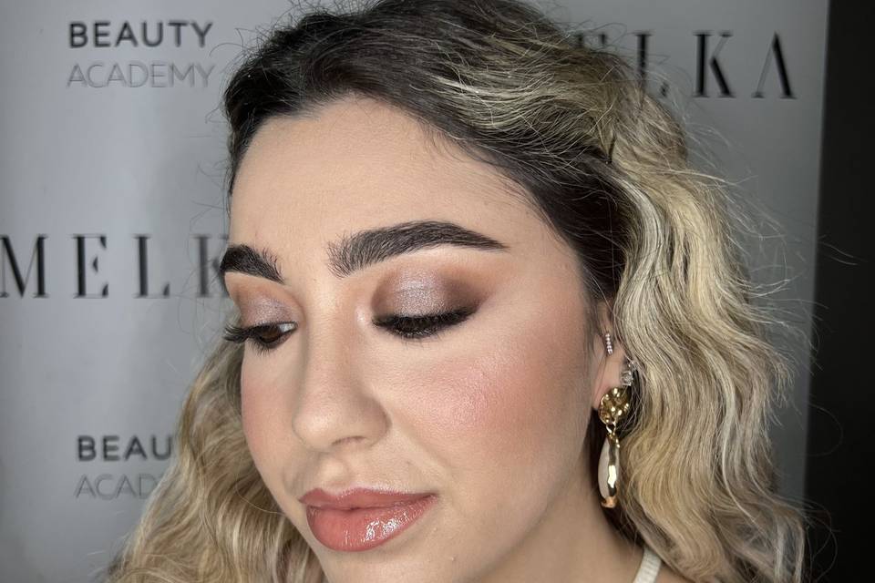 Make-up
