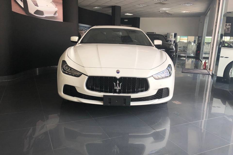 Sposa in Maserati