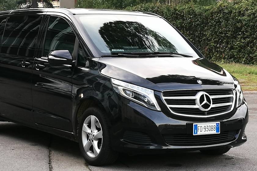 Mercedes V Class Minivan