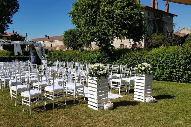 Matrimonio Civile in giardino