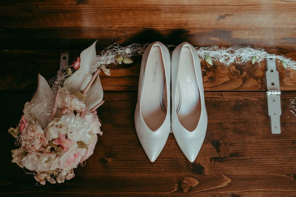 Le scarpe delle sposa