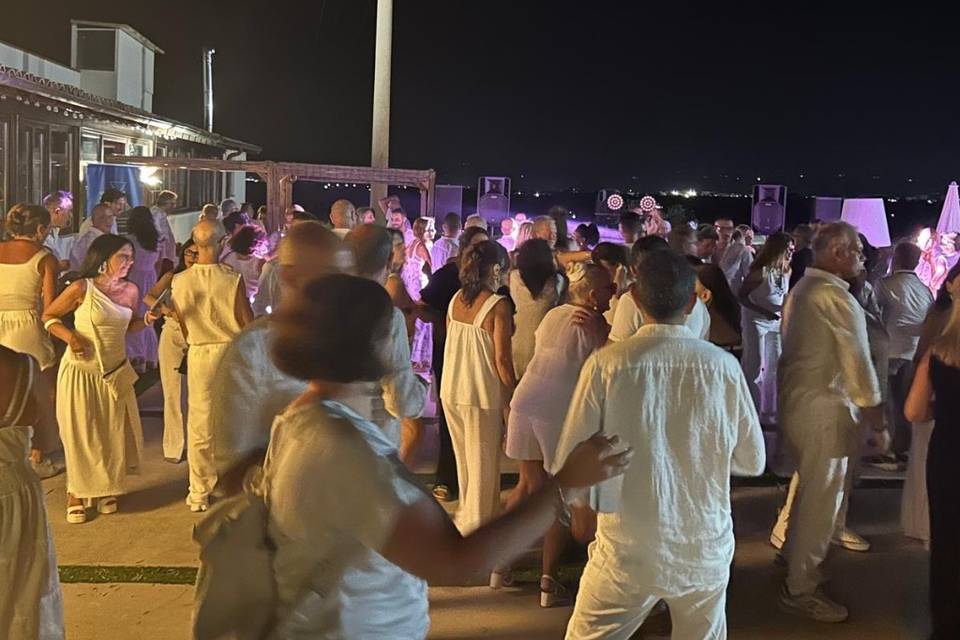 White party prive