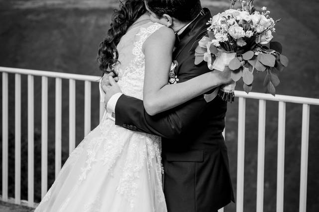 Esse Wedding & Event Planner
