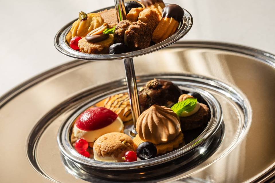 Petit Four