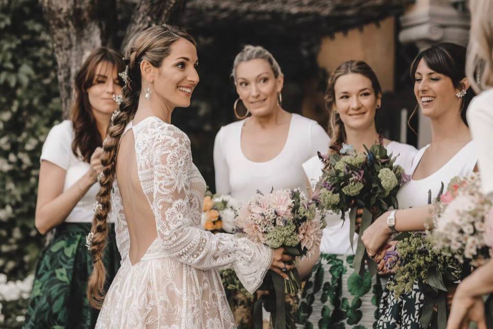 Emanuela e damigelle