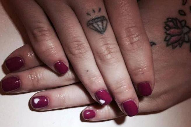 Copertura gel fucsia con cuore