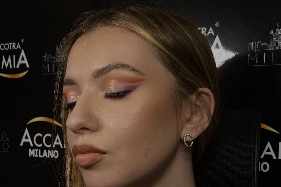 Cut crease aperta