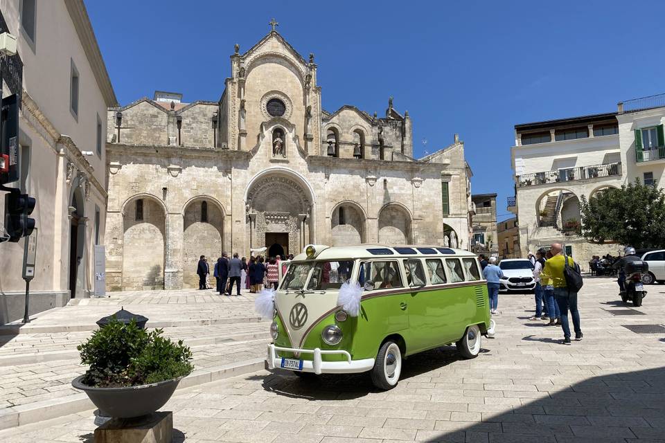 Dienne Wedding Car