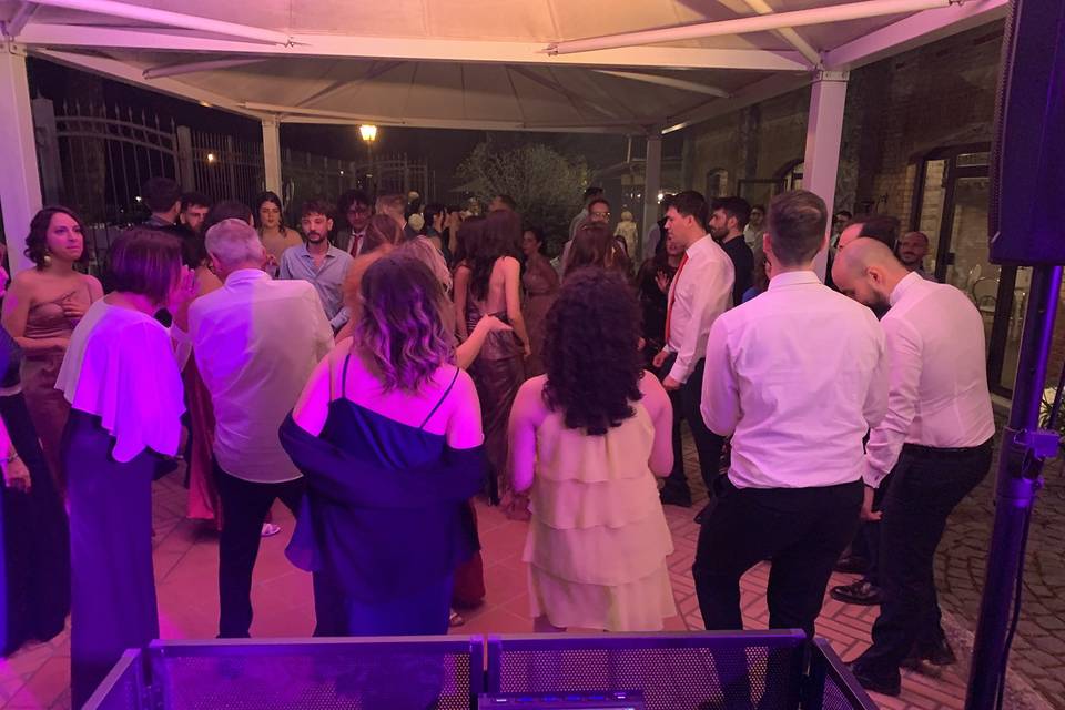 DJ set tutti in pista!