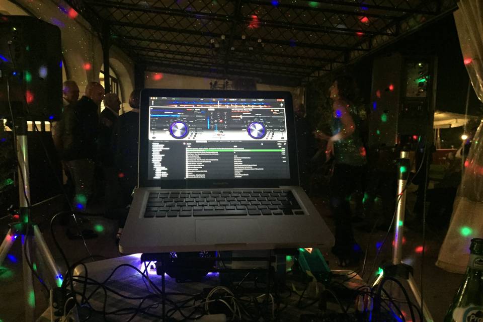Dj service