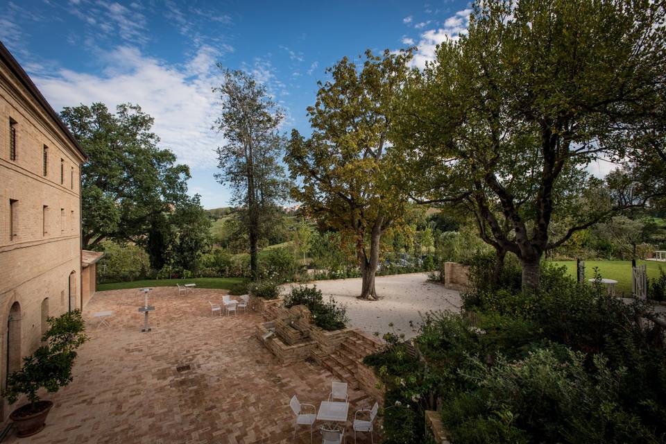 Matrimonio a bordo piscina