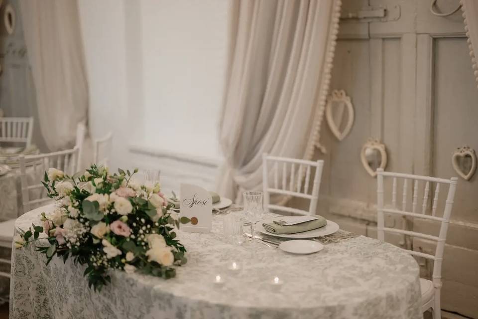 Tavola sposi