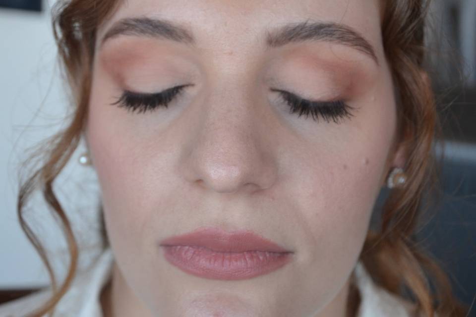 Carola, trucco sposa