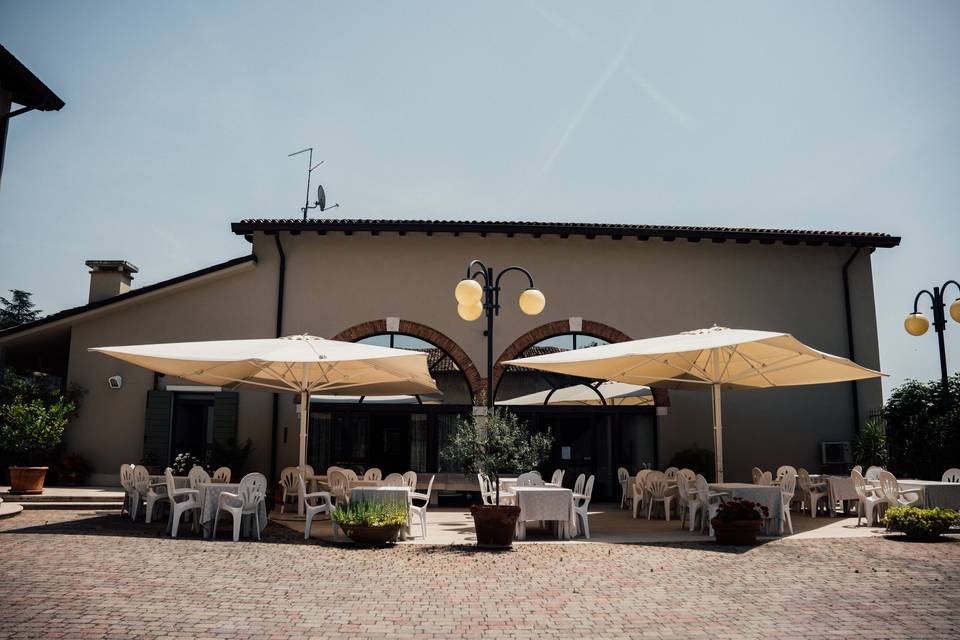 Facciata del ristorante