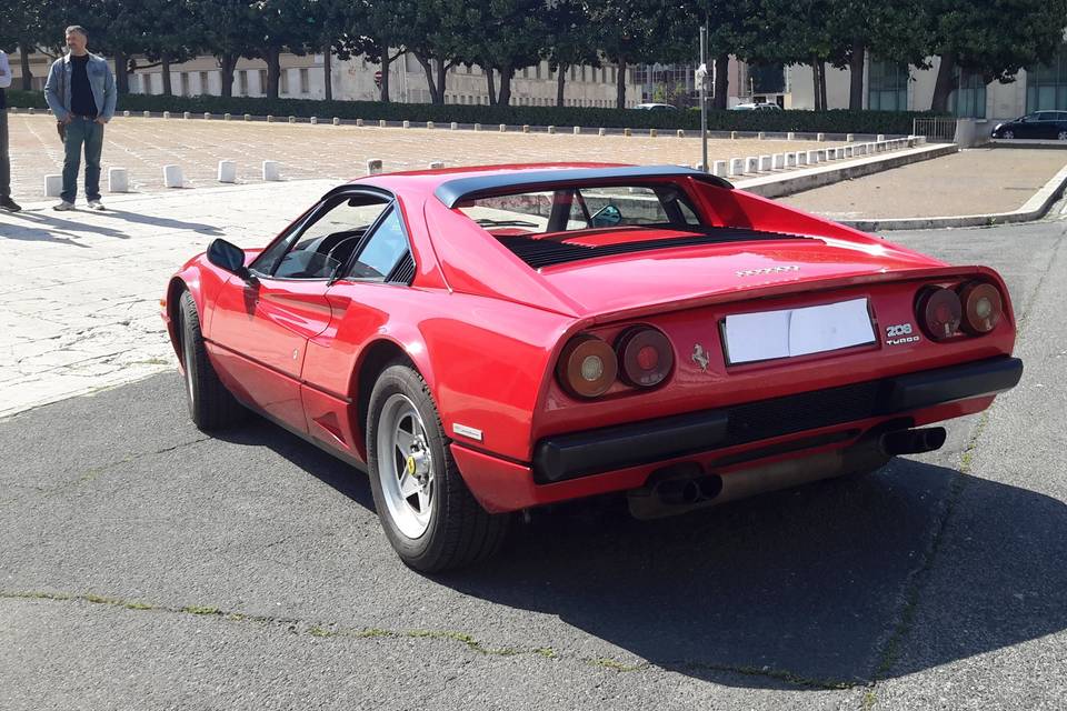 Ferrari 208 GTB Turbo