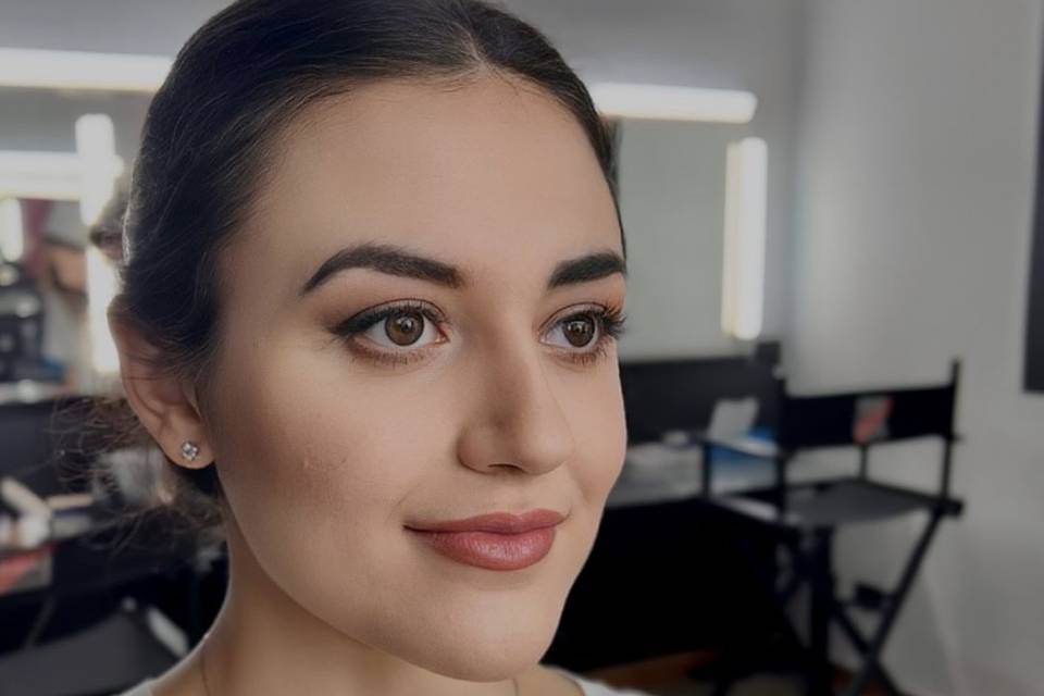 Ipnotic make-up