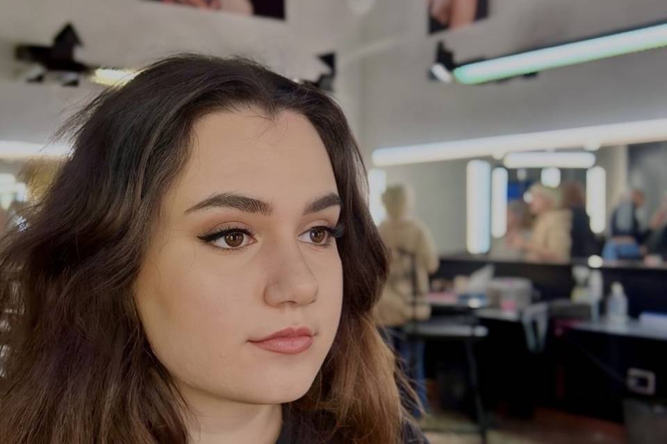 Trucco strong con ciglia