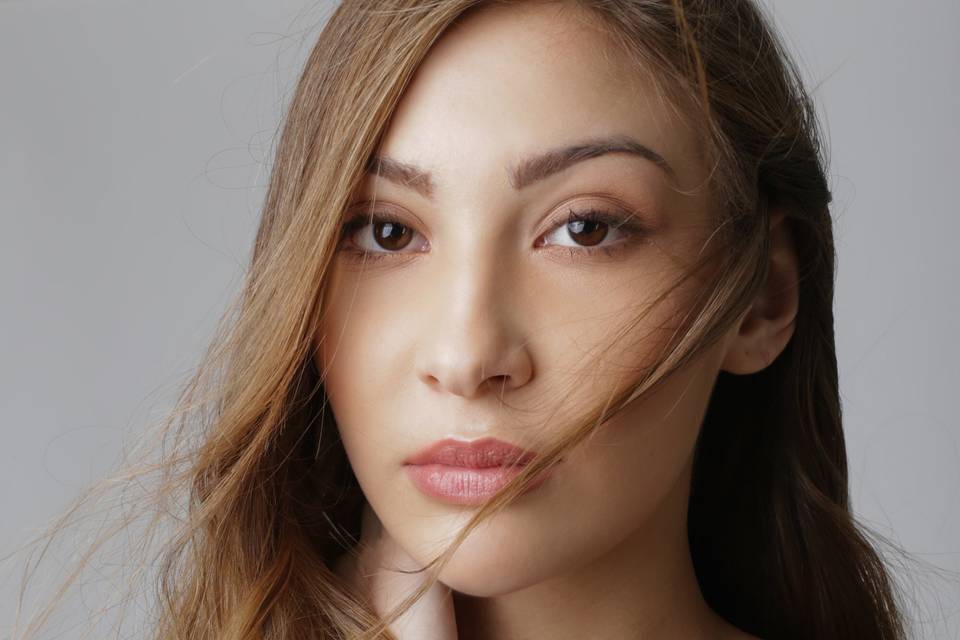 18 Make Up