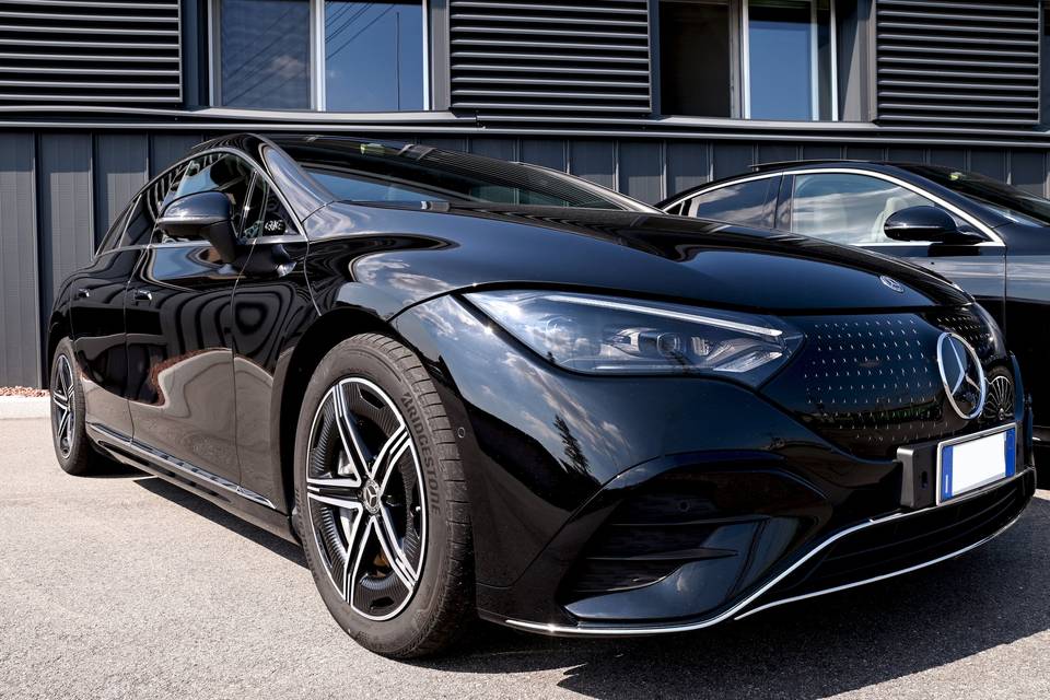 Mercedes EQE