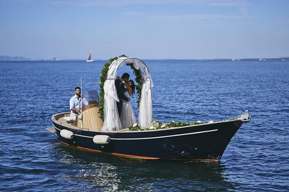 Matrimonio in mezzo al mare