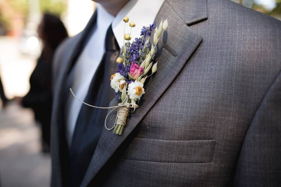 Boutonniere di un nostro sposo