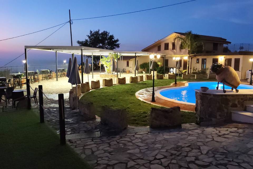 Piscina + Copertura