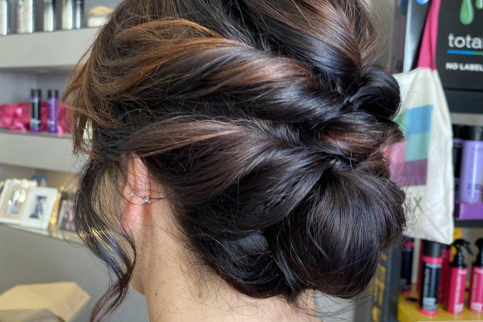 Morbidi chignon intrecciato