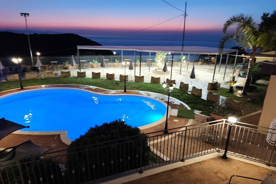 Piscina + Copertura