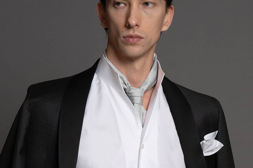 Camicia collo aperto