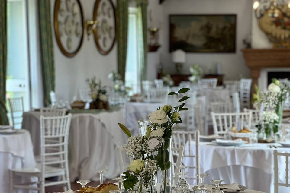 Allestimento tavoli