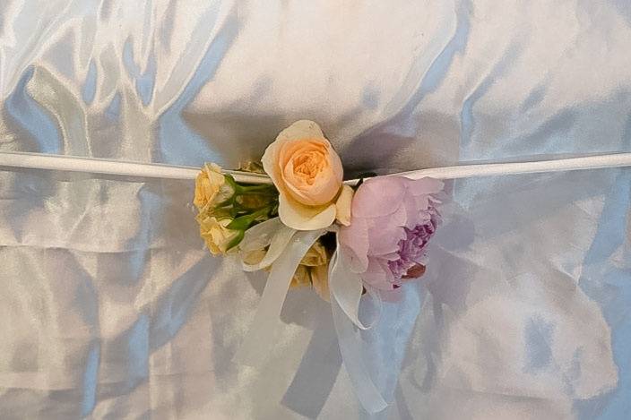 decorazione_floreale_sedia_matrimonio