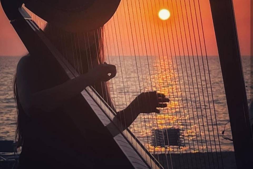 Aperitivo al tramonto