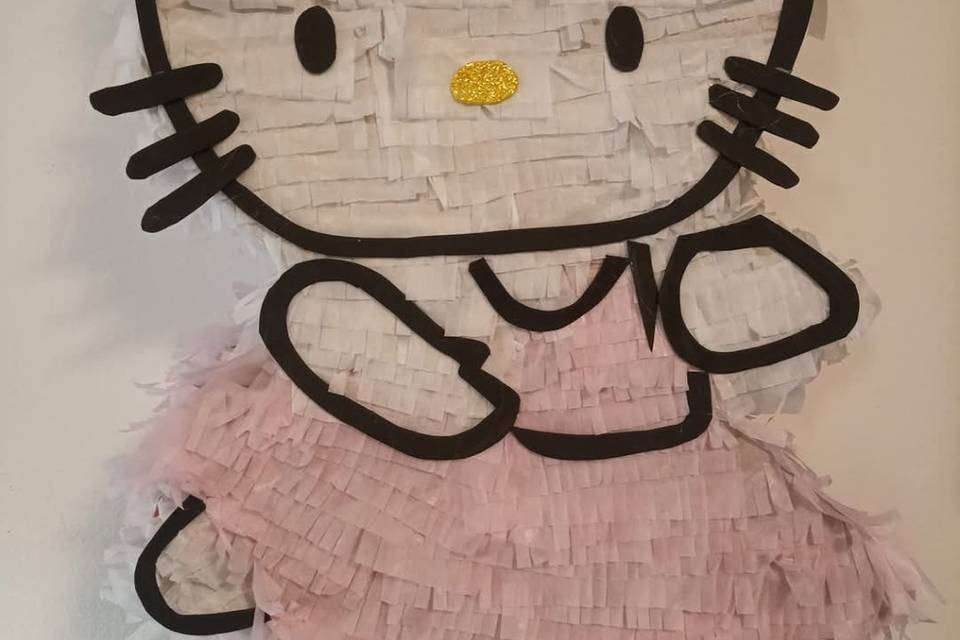 Pignatta hello Kitty