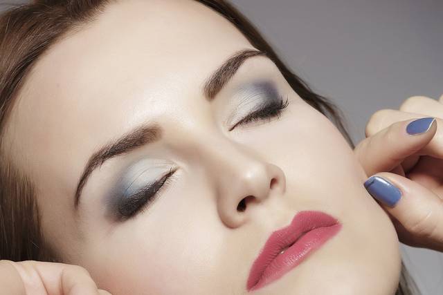 Trucco sposa tonalita grigia