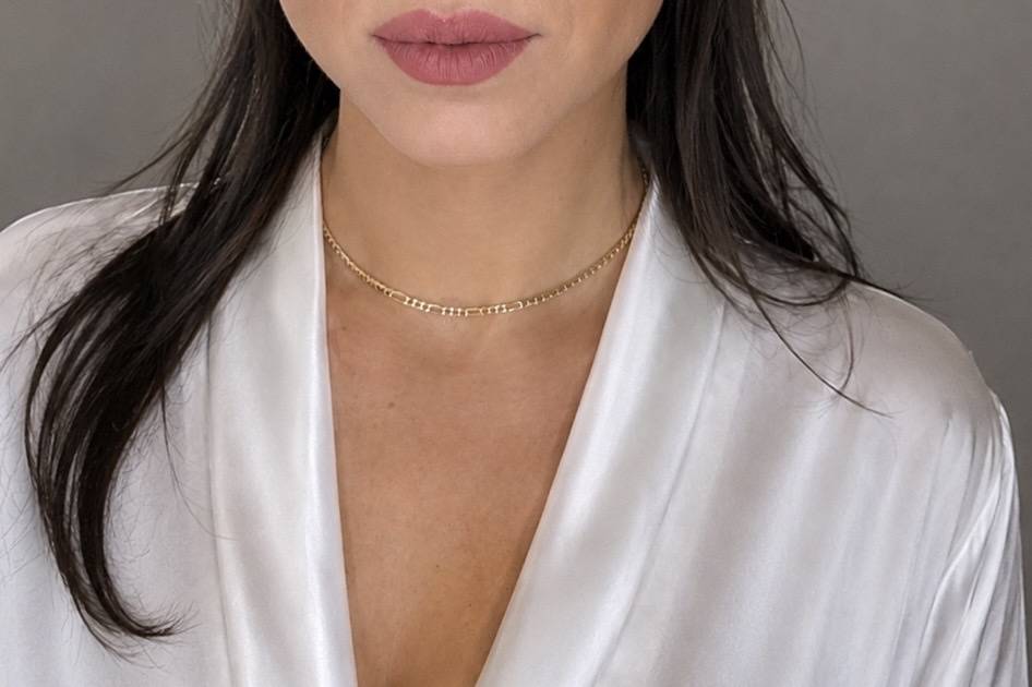Glow bridal make-up