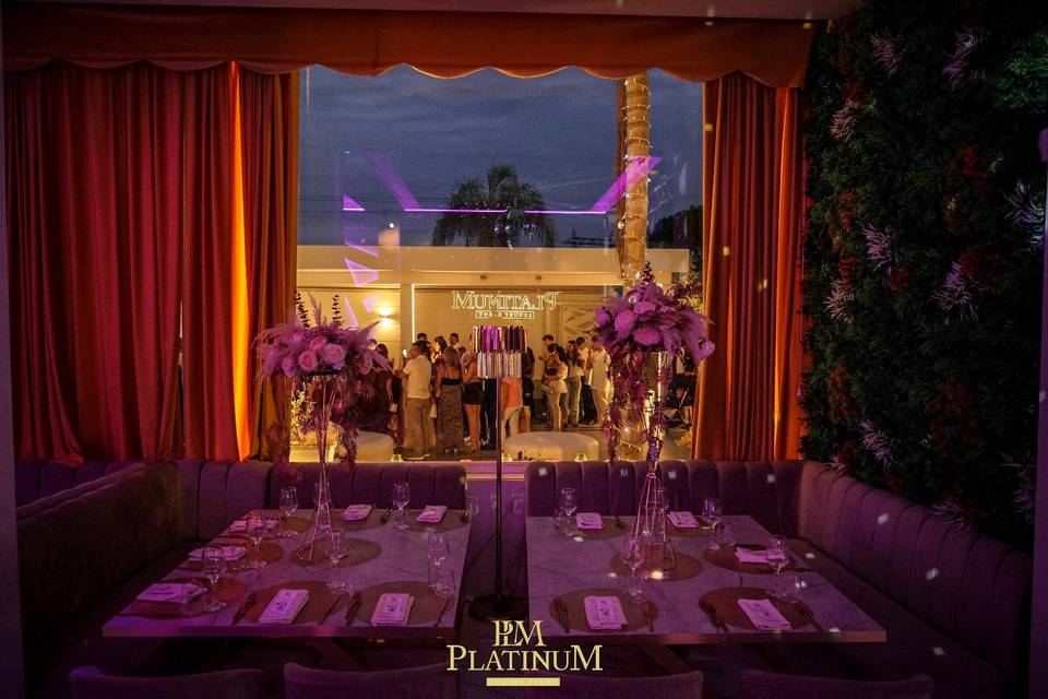 Platinum Luxury Event