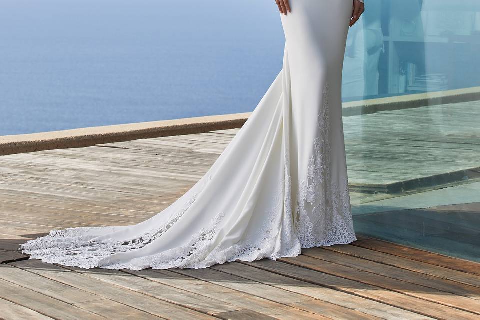 Della - Pronovias