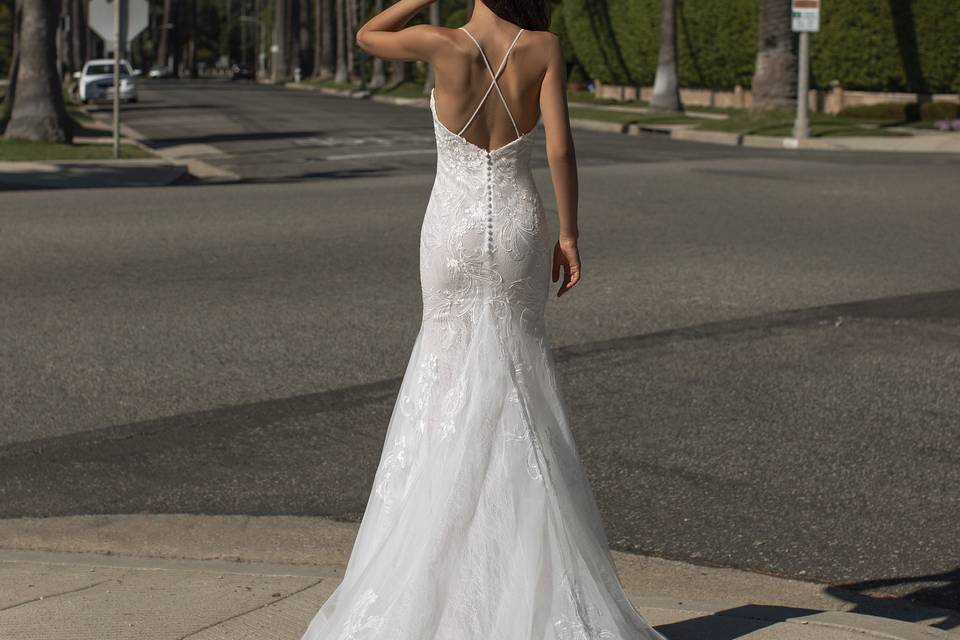 Jones - Pronovias Barcellona