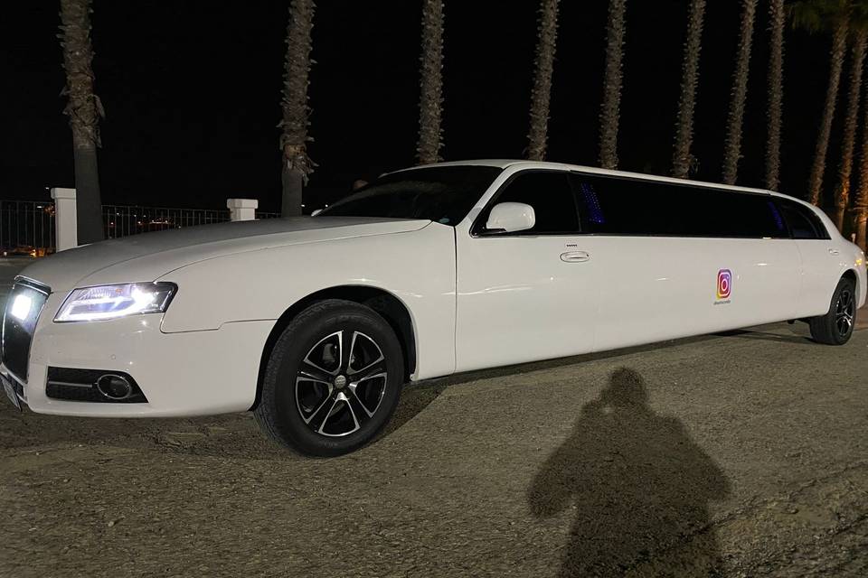 Audi limousine