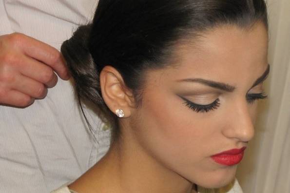 Deva Make-up