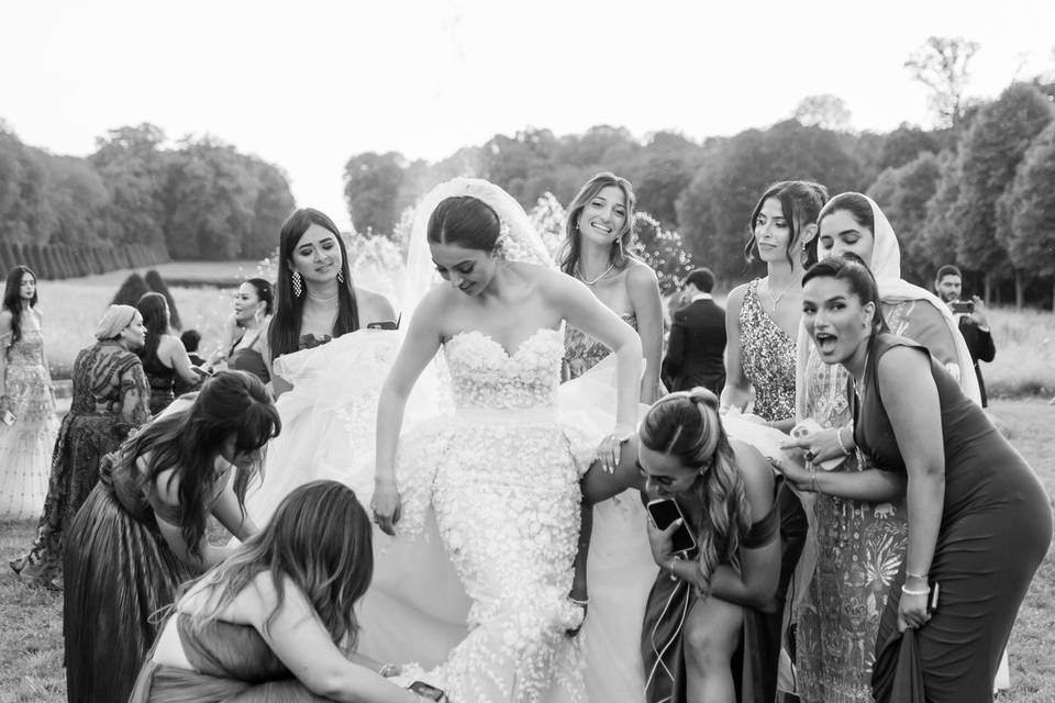 Sposa con le damigelle