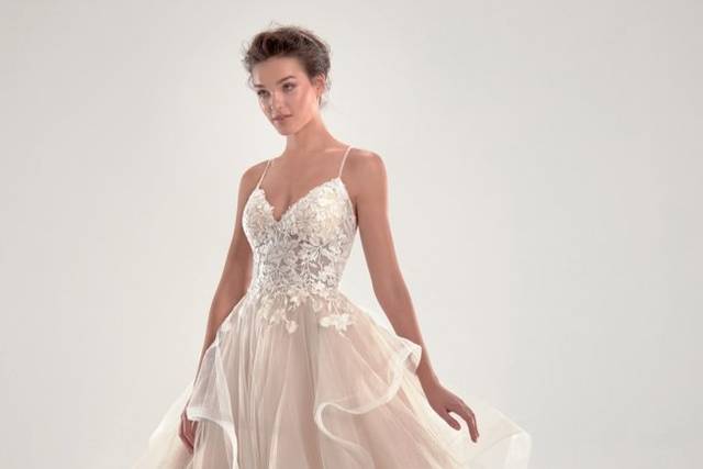 Abiti da sposa curvy a Verona - Vestiti da sposa taglie comode - Loris Mode  Sposi