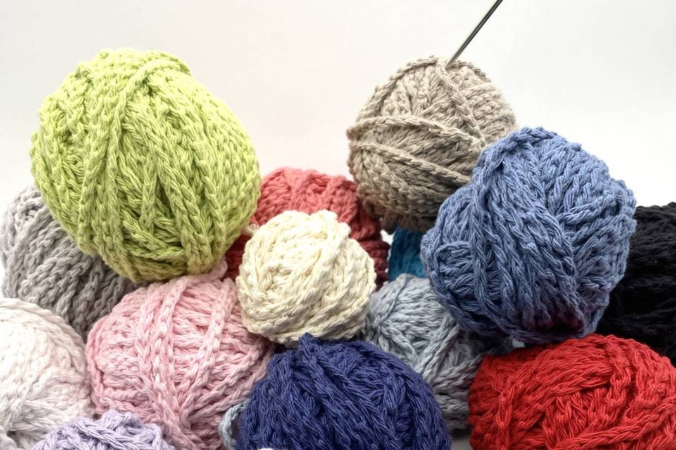 Gomitoli cotone fatti a mano