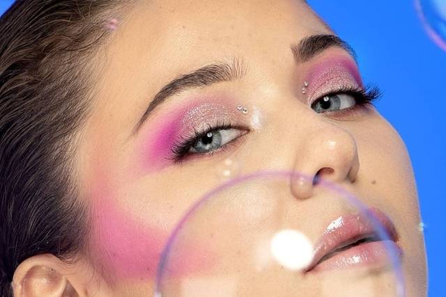 Colorful make up