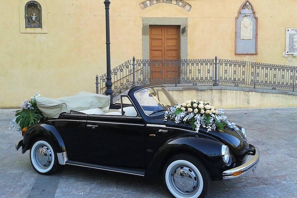 Maggiolone d'epoca nero cabrio