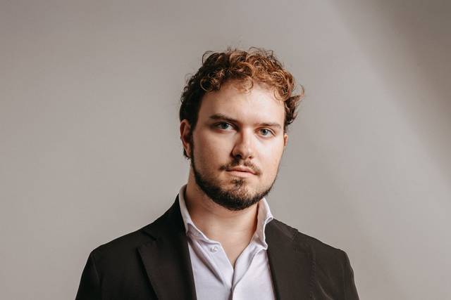Carlo Alberto in studio